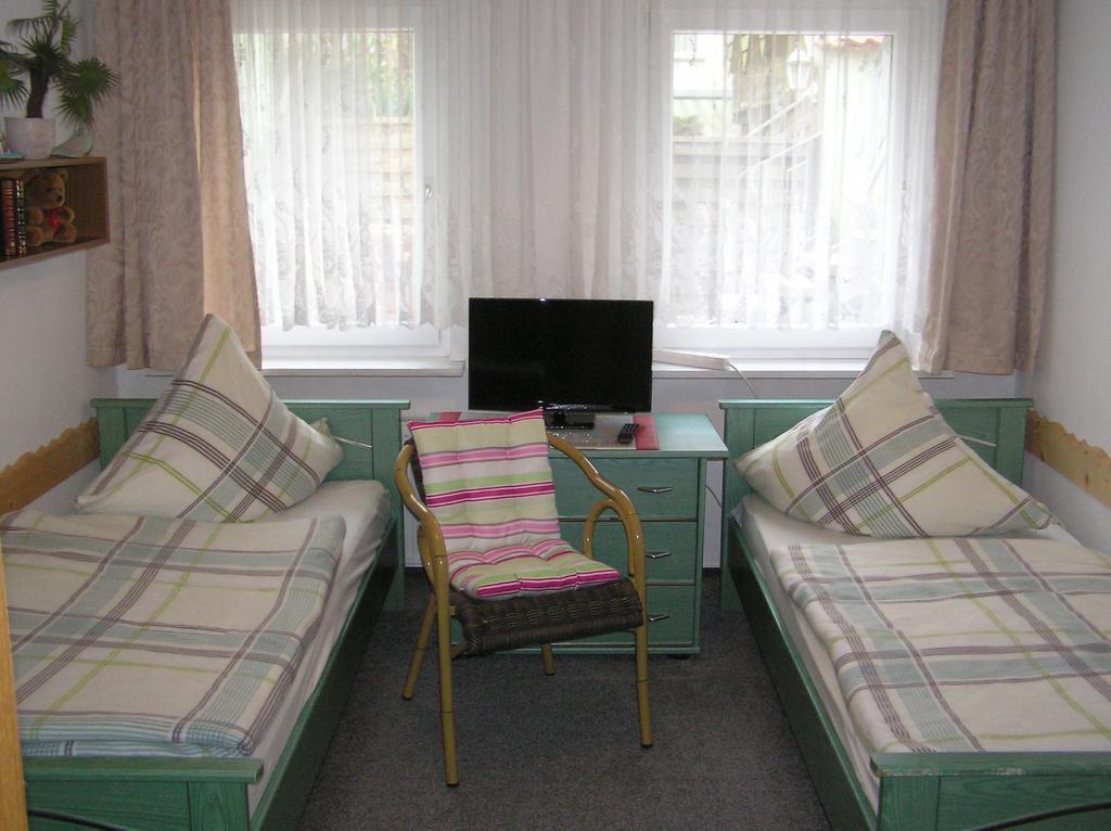 Pension Am Peeneufer Ug Wolgast Room photo